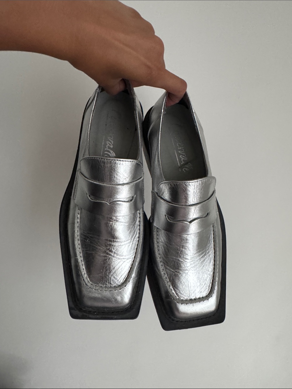L'INTERVALLE Silver Metallic Square-Toe Penny Loafers